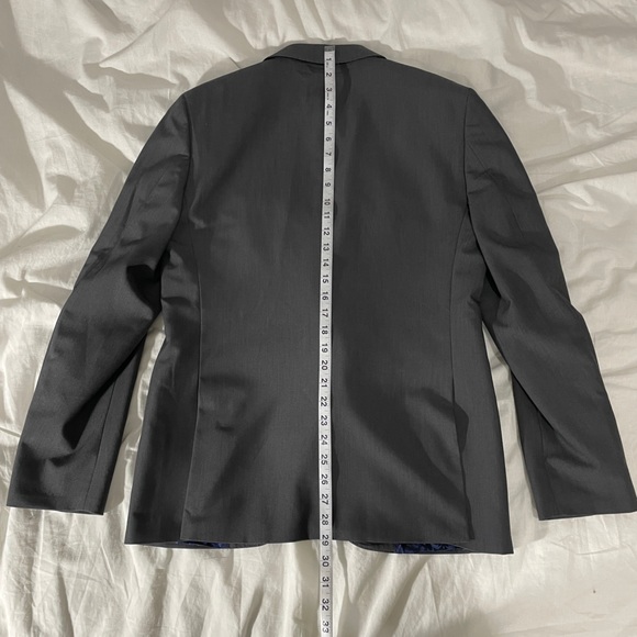 Savile Row Grey Mens 2-pc Suit w/slight stretch. Size 38R - Picture 11 of 12